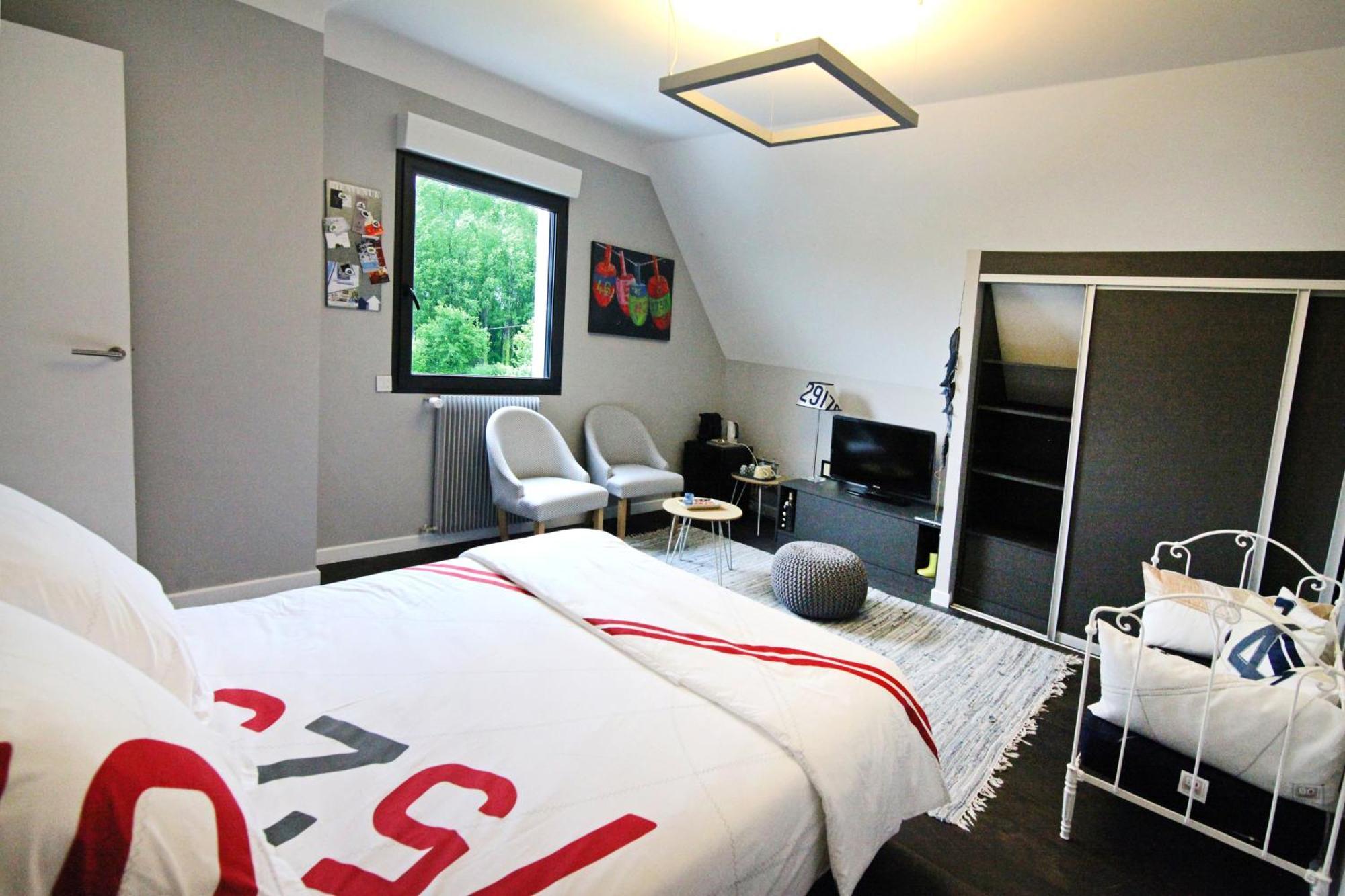 Un Moment A La Campagne Bed & Breakfast Pleuven Exterior photo